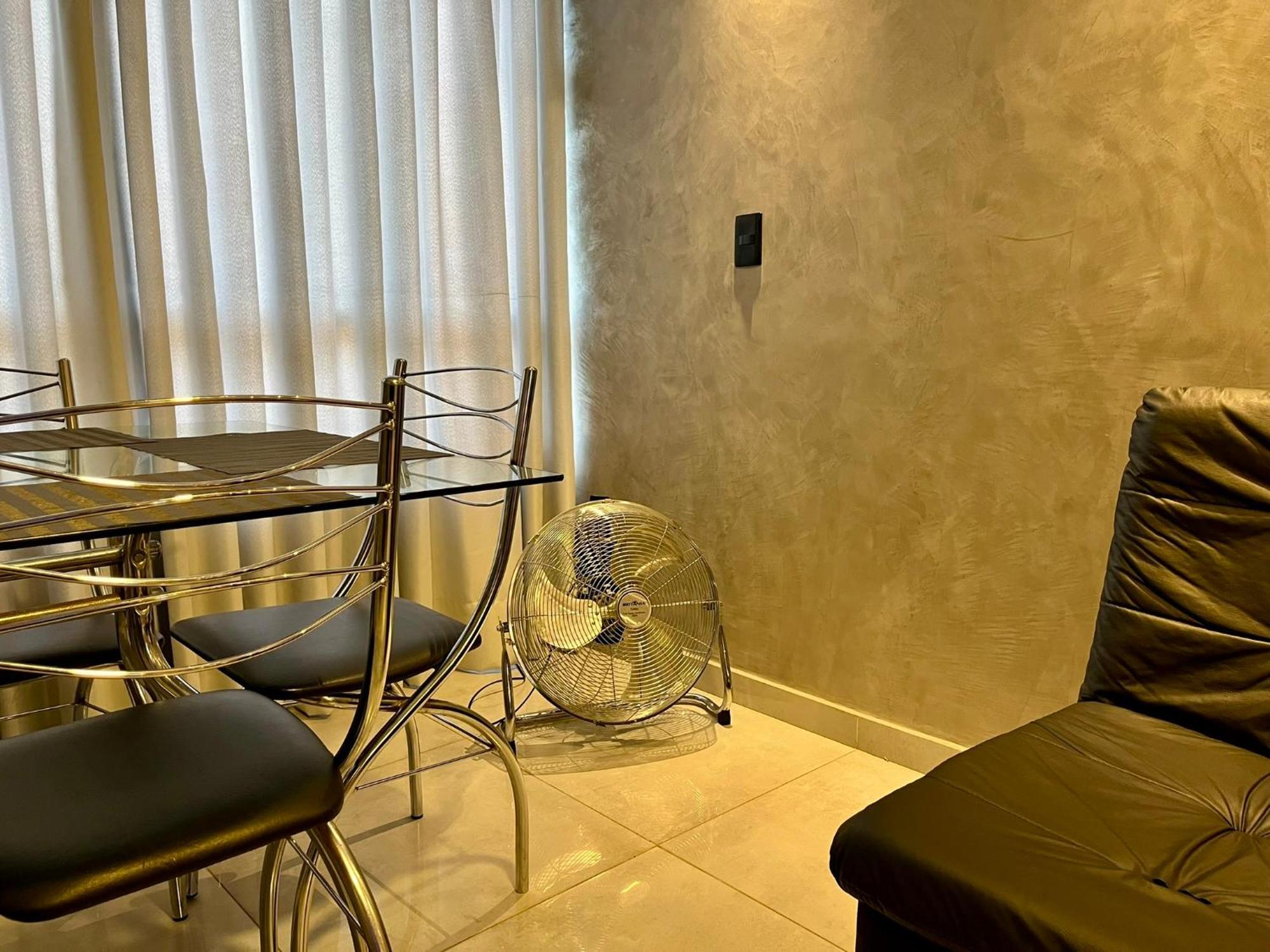 Seu De Em Apartamento *